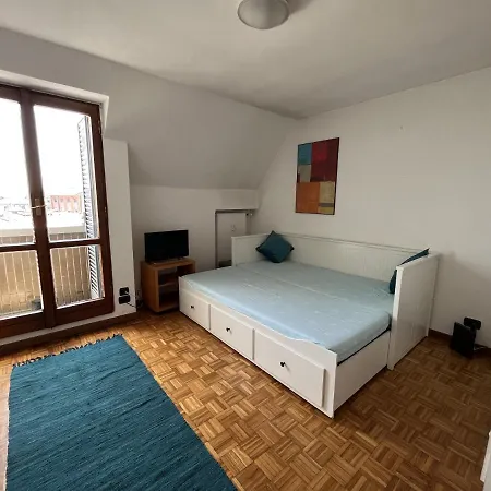 Porta Venezia, Monolocale Con Vista Sui Tetti Apartment Milan