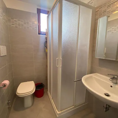 Porta Venezia, Monolocale Con Vista Sui Tetti Apartment Milan