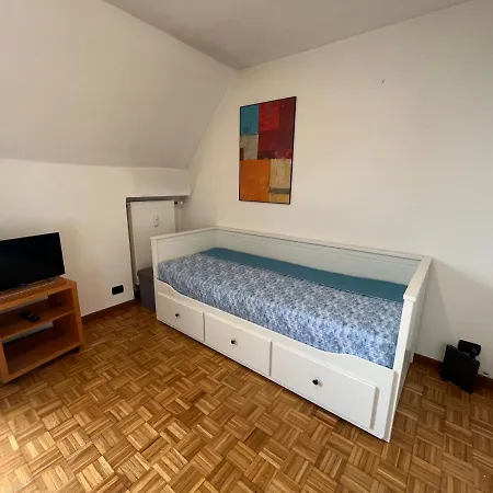 Apartment Porta Venezia, Monolocale Con Vista Sui Tetti